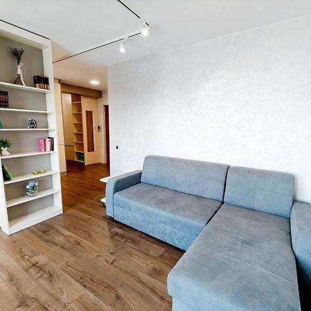 Lakeside Apartment By Iulius Mall Cluj-Napoca Exterior photo