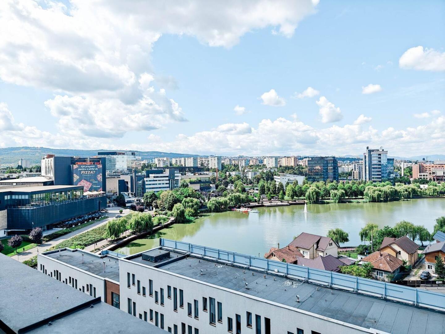 Lakeside Apartment By Iulius Mall Cluj-Napoca Exterior photo