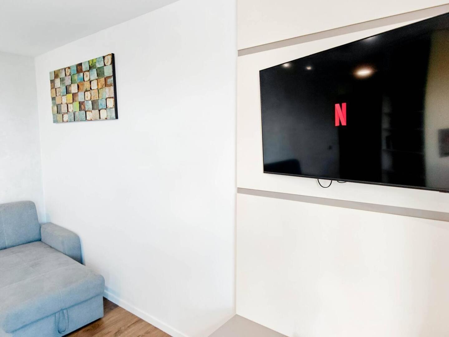 Lakeside Apartment By Iulius Mall Cluj-Napoca Exterior photo